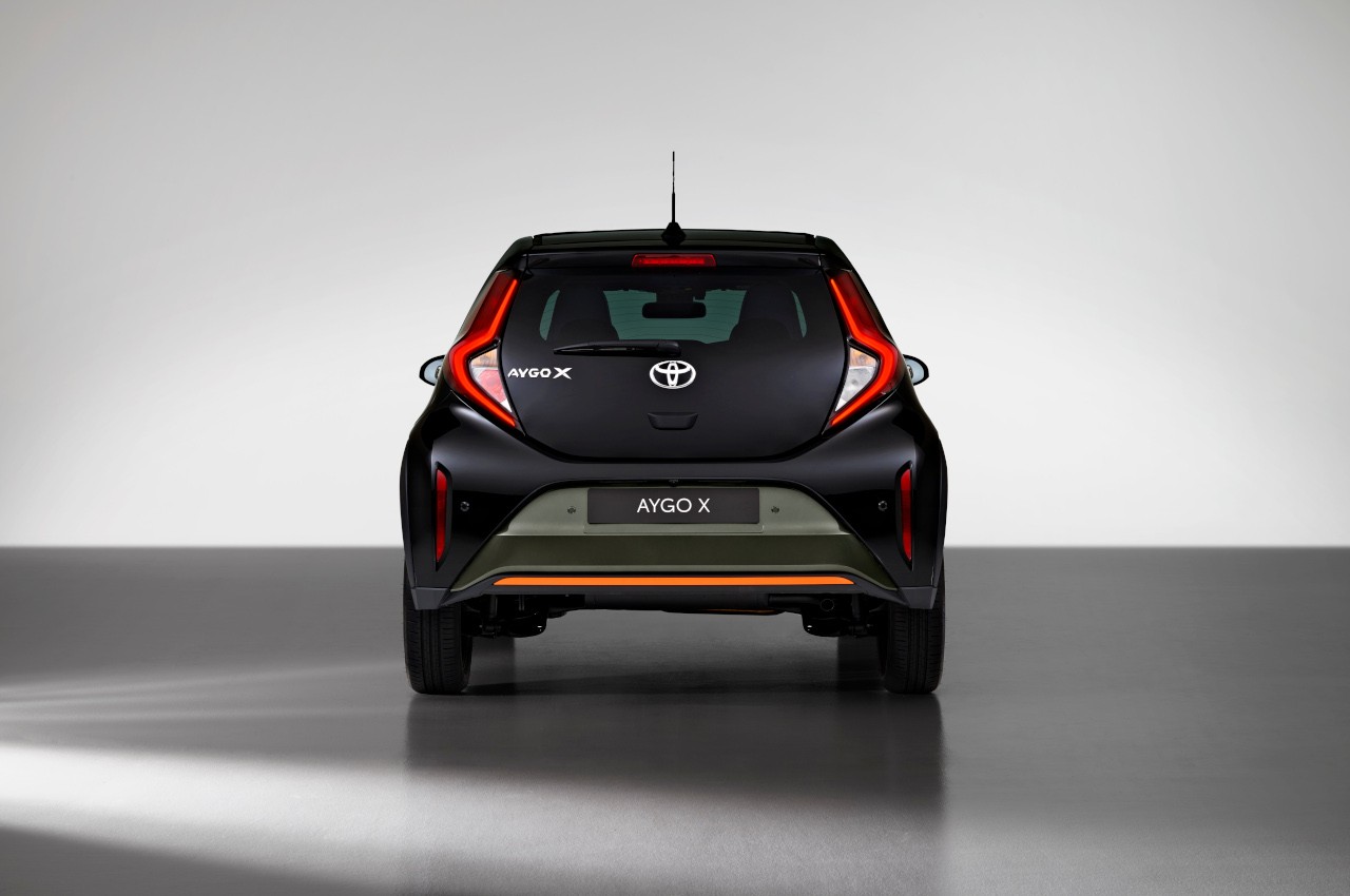 Toyota Aygo X 2022: immagini ufficiali