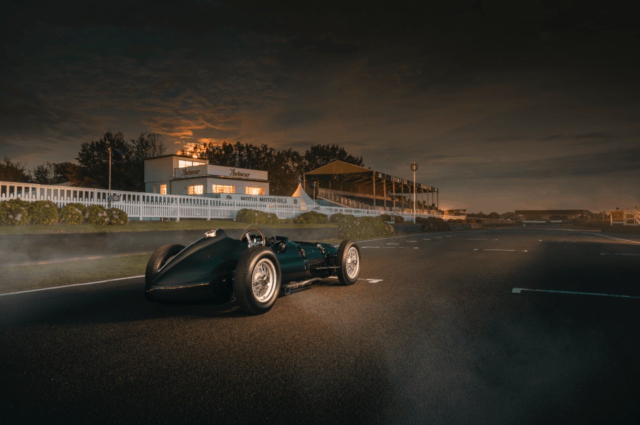 Brm P15 V16 Recreation: immagini ufficiali