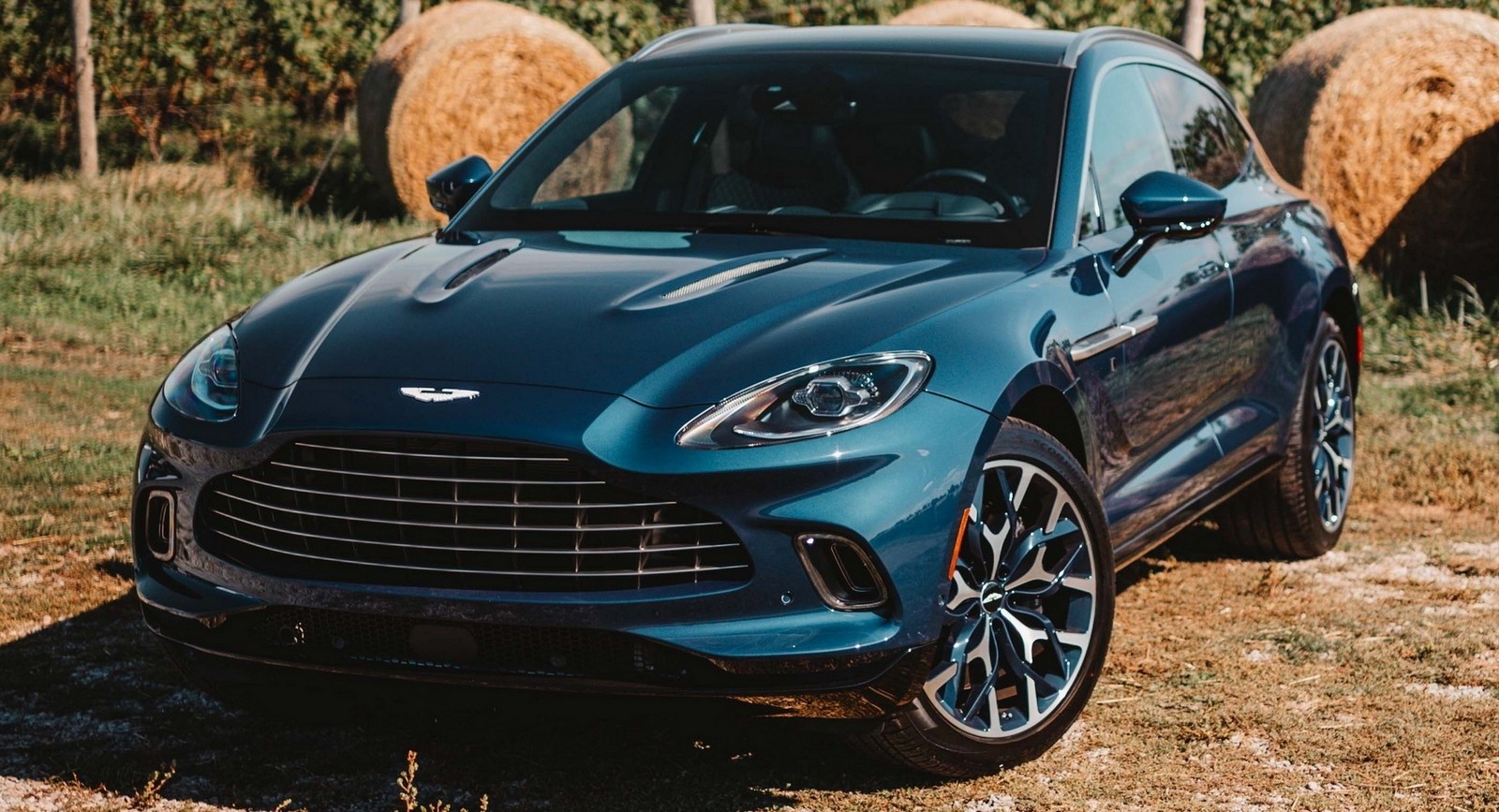 Aston Martin DBX Great Lakes Edition