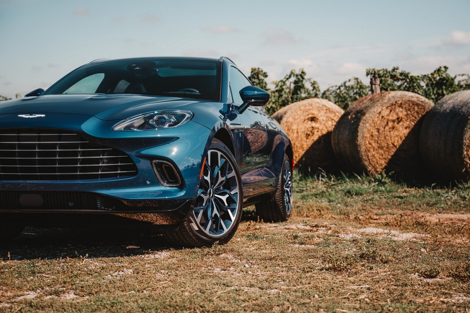 Aston Martin DBX Great Lakes Edition