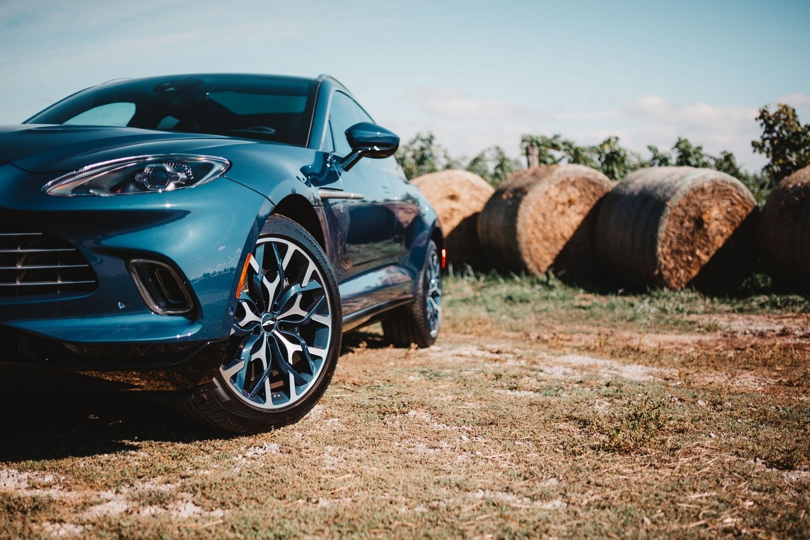 Aston Martin DBX Great Lakes Edition