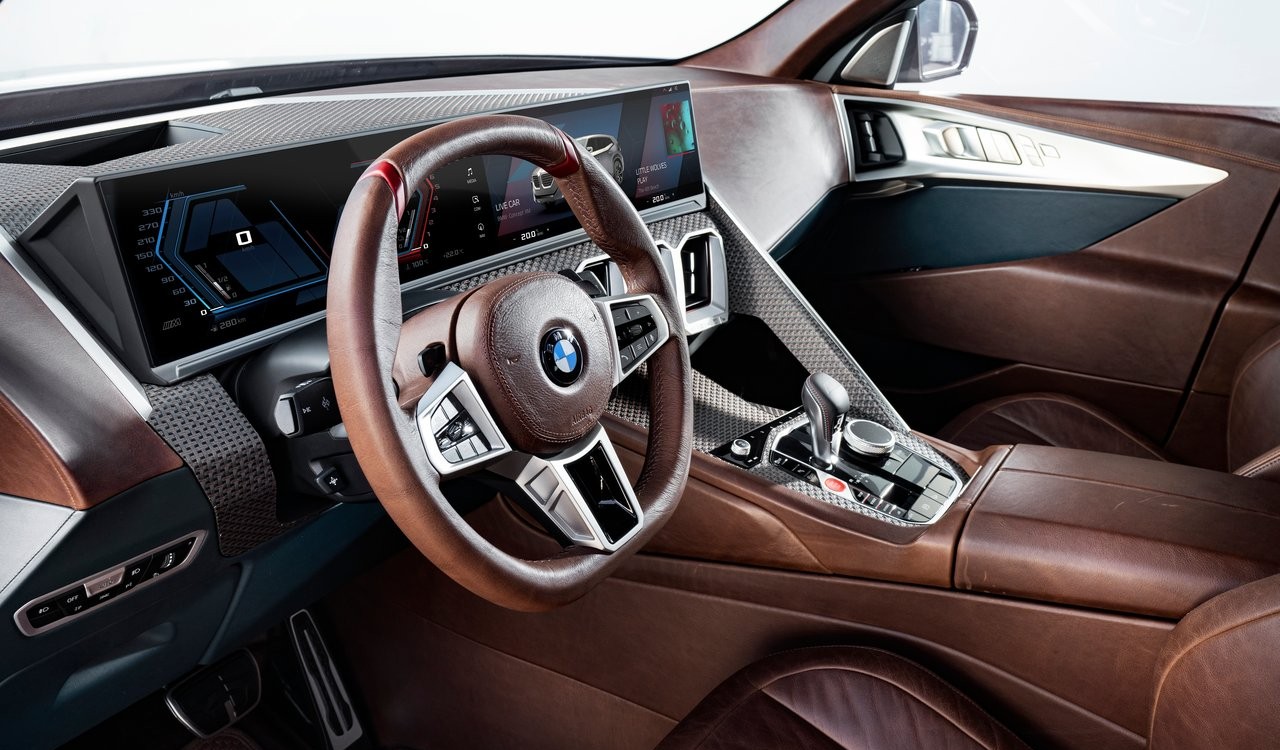 BMW Concept XM: le immagini ufficiali