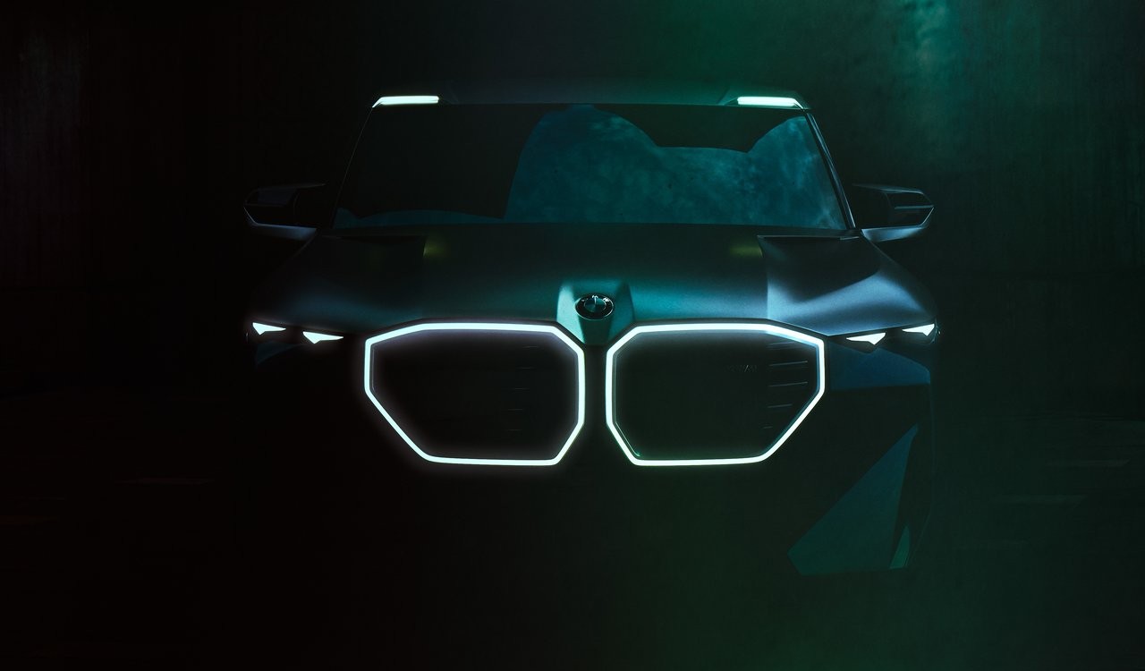 BMW Concept XM: le immagini ufficiali