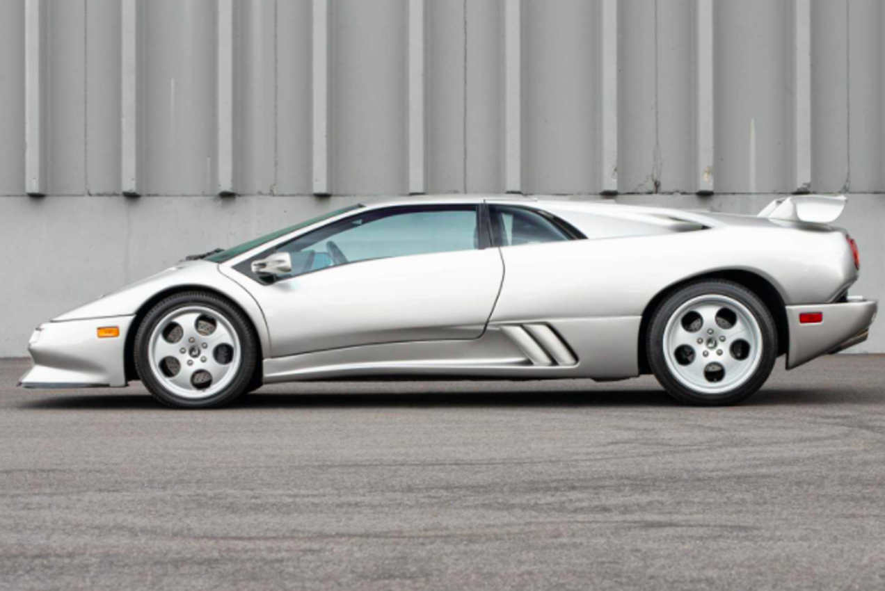 Lamborghini Diablo SE30 all'asta Bring a Tailer