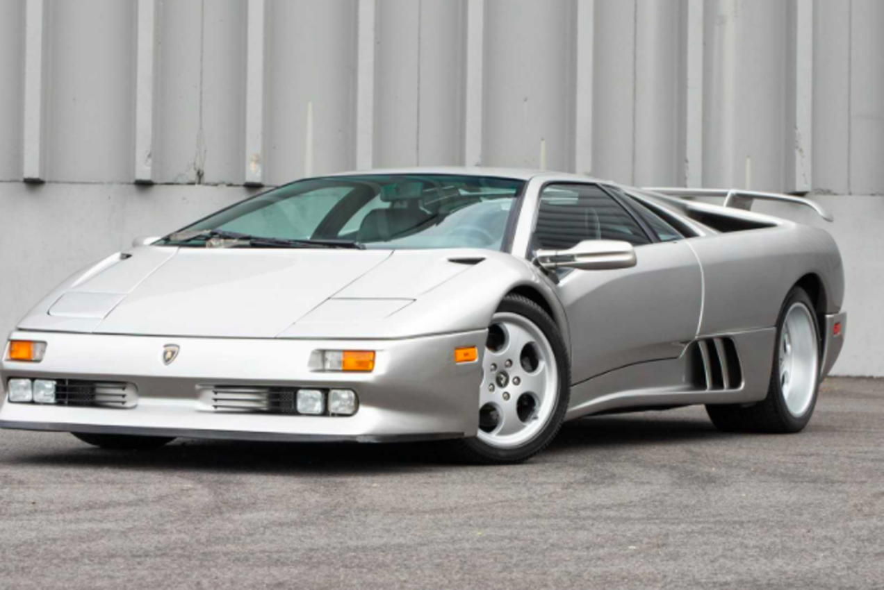 Lamborghini Diablo SE30 all'asta Bring a Tailer