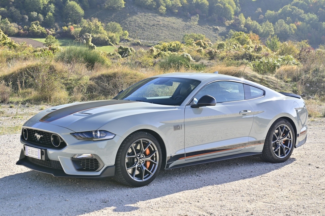 Ford Mustang Mach-1: la prova su strada