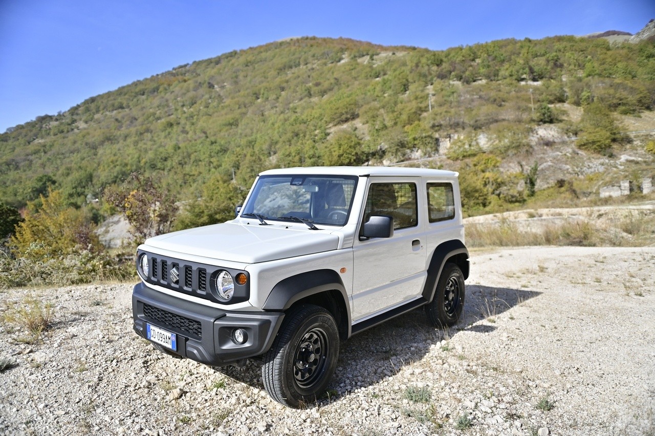 Suzuki Jimny Pro: prova su strada