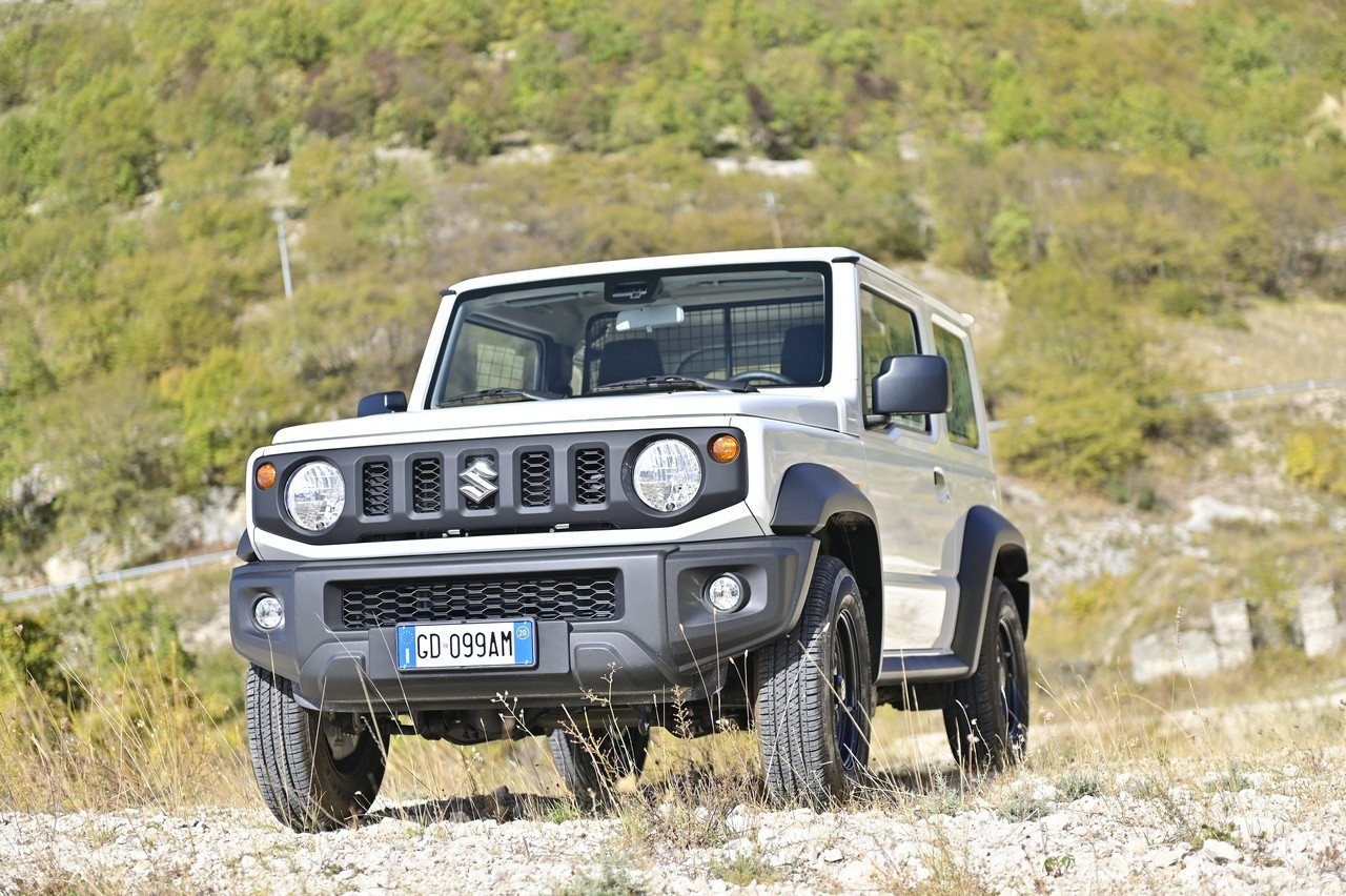 Suzuki Jimny Pro: prova su strada