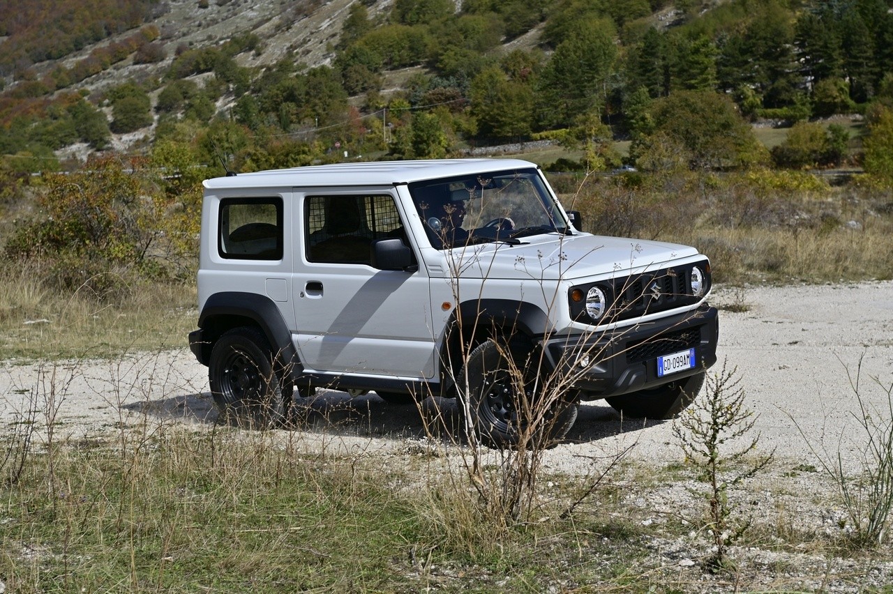 Suzuki Jimny Pro: prova su strada