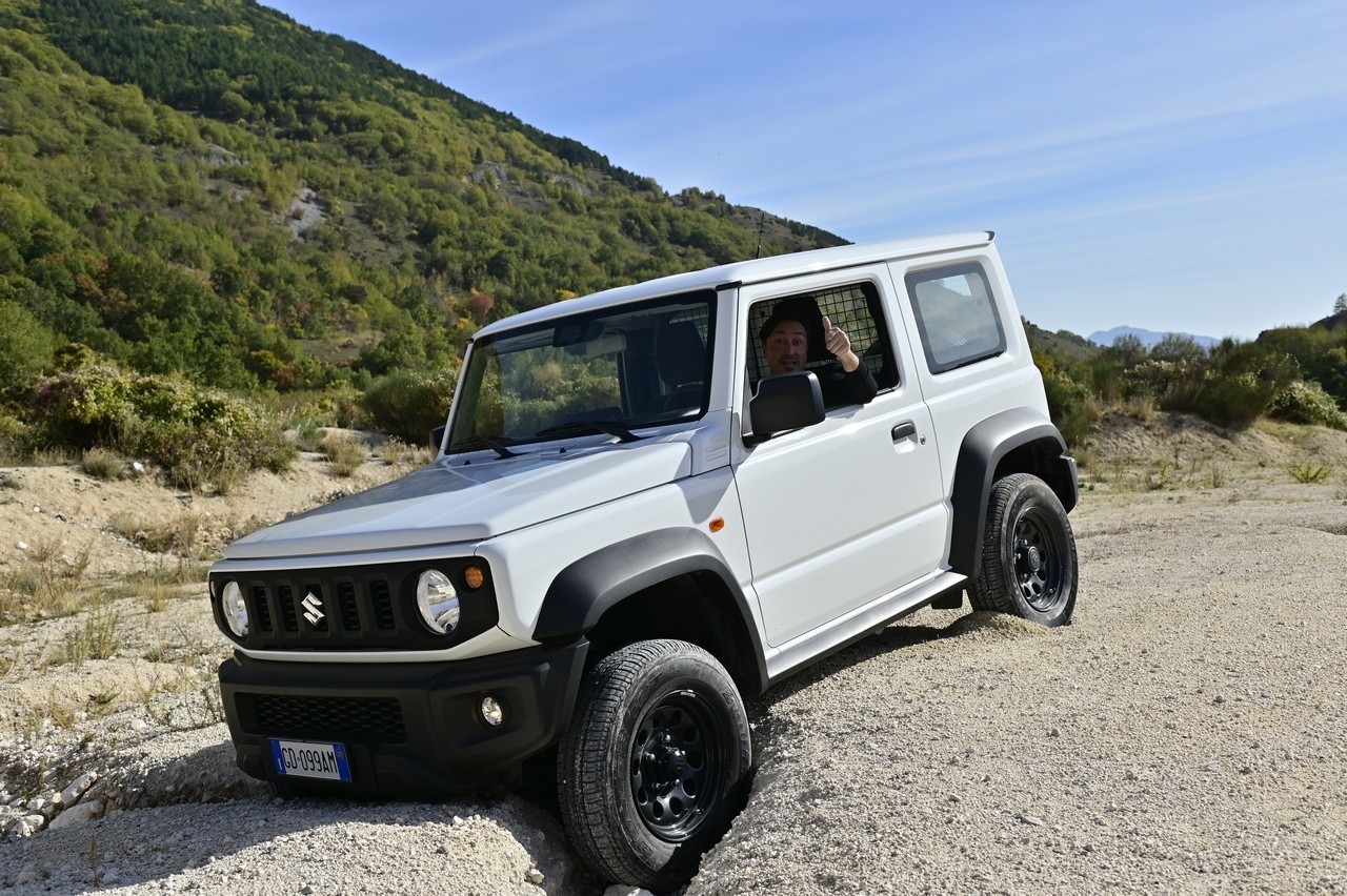 Suzuki Jimny Pro: prova su strada