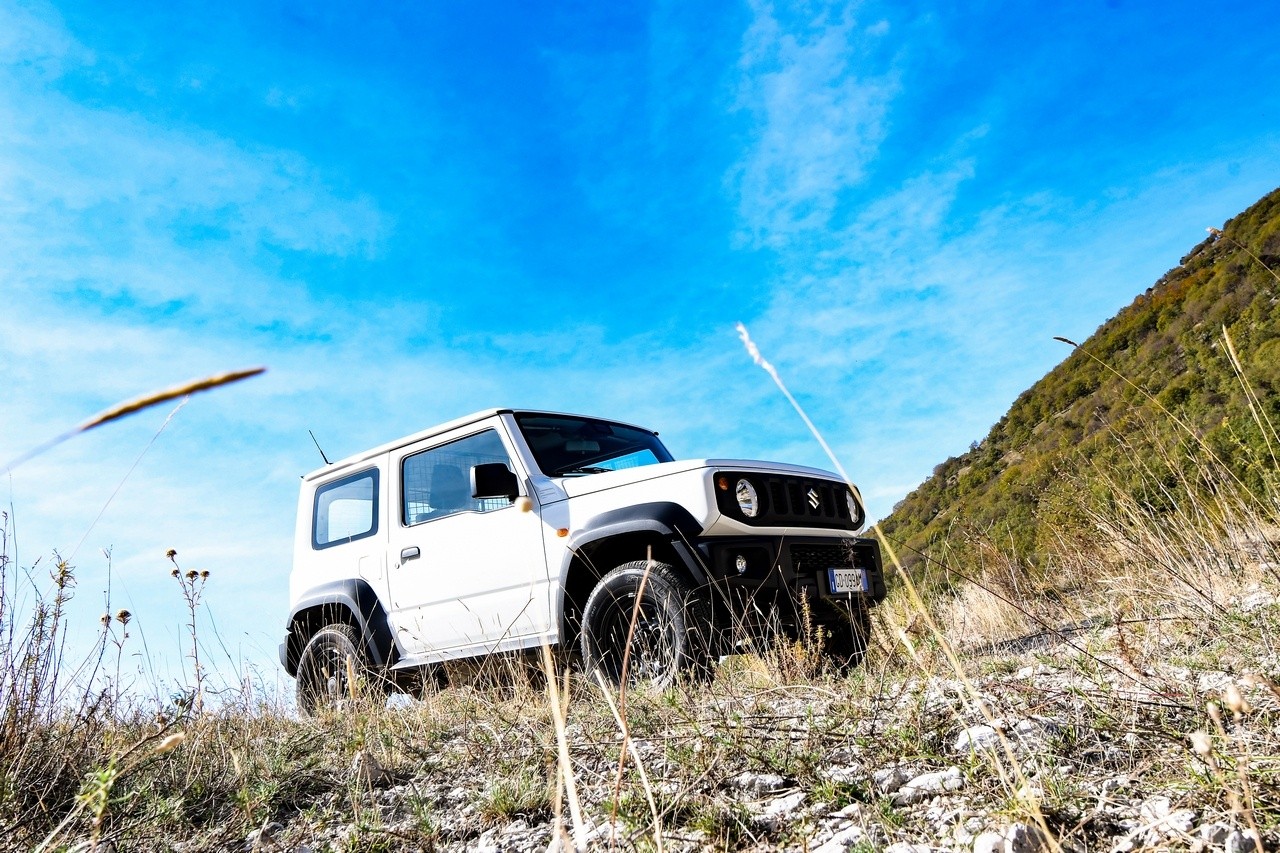 Suzuki Jimny Pro: prova su strada