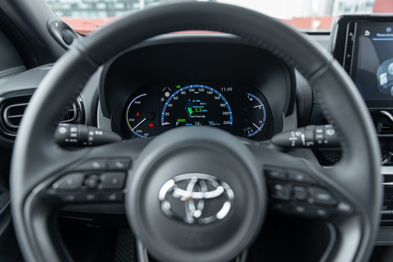 Toyota Yaris Cross: la prova su strada