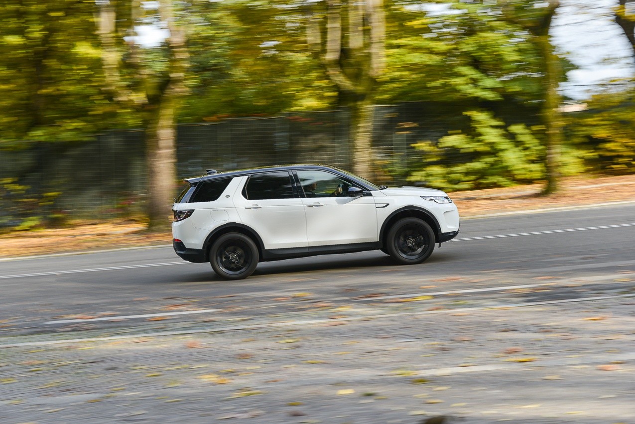 Land Rover Discovery Sport 2.0 TD4: la prova su strada