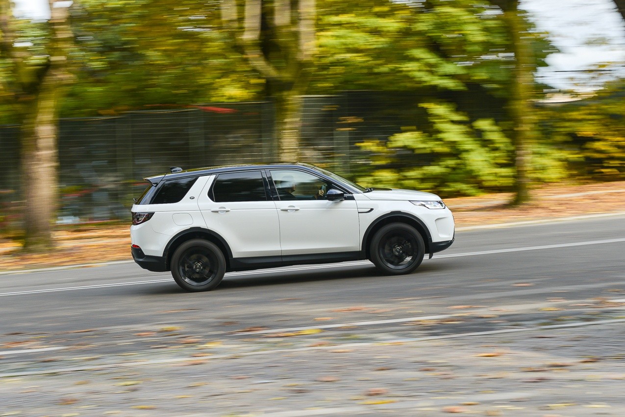 Land Rover Discovery Sport 2.0 TD4: la prova su strada