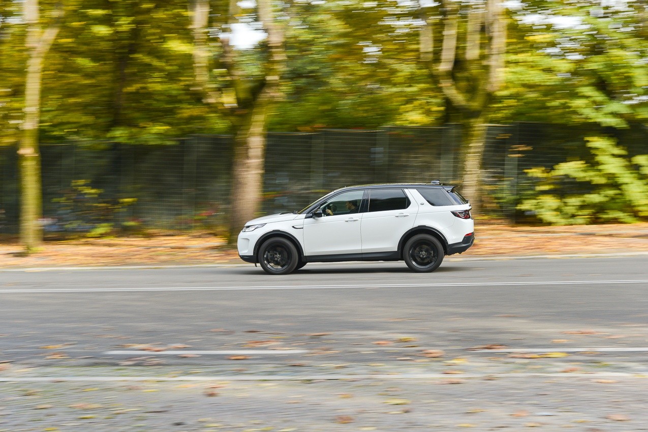 Land Rover Discovery Sport 2.0 TD4: la prova su strada