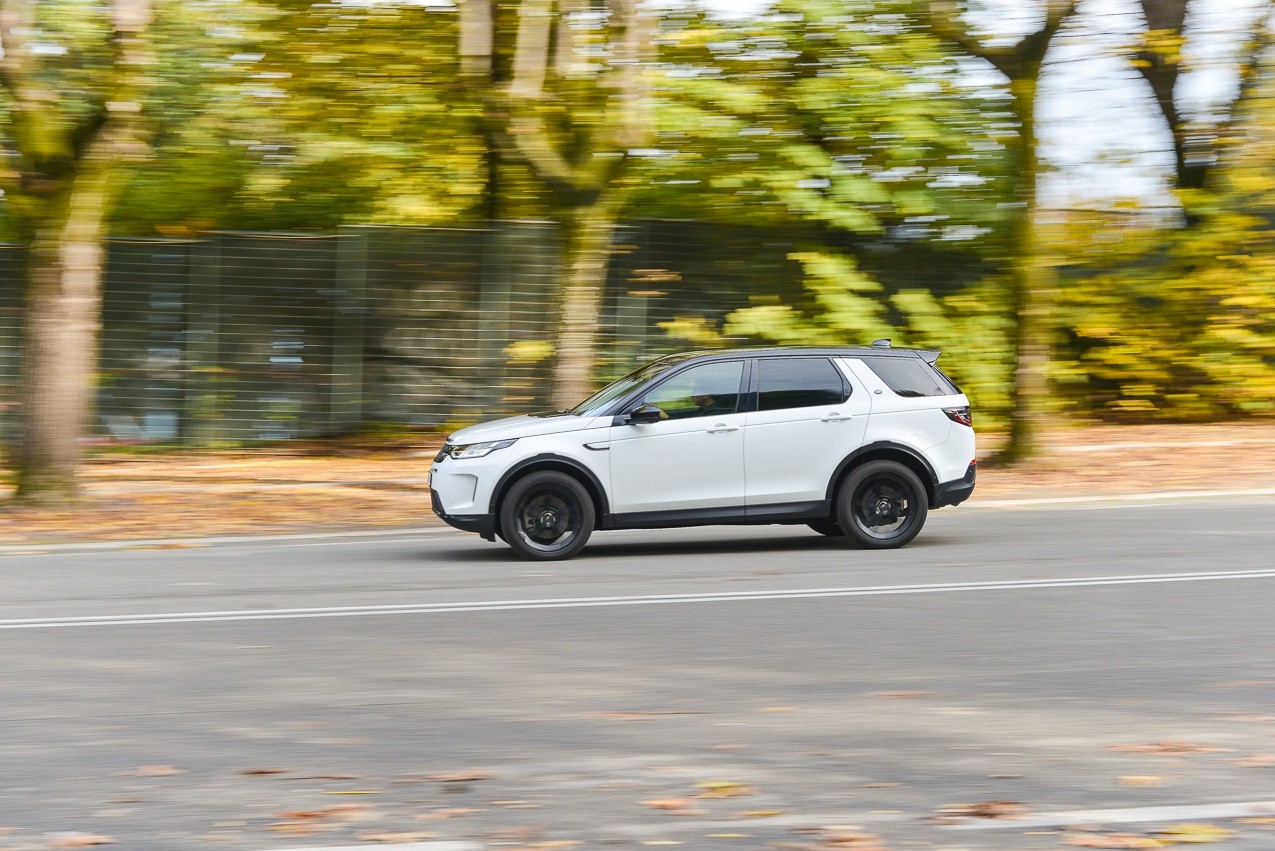 Land Rover Discovery Sport 2.0 TD4: la prova su strada