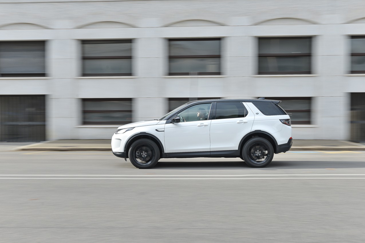 Land Rover Discovery Sport 2.0 TD4: la prova su strada