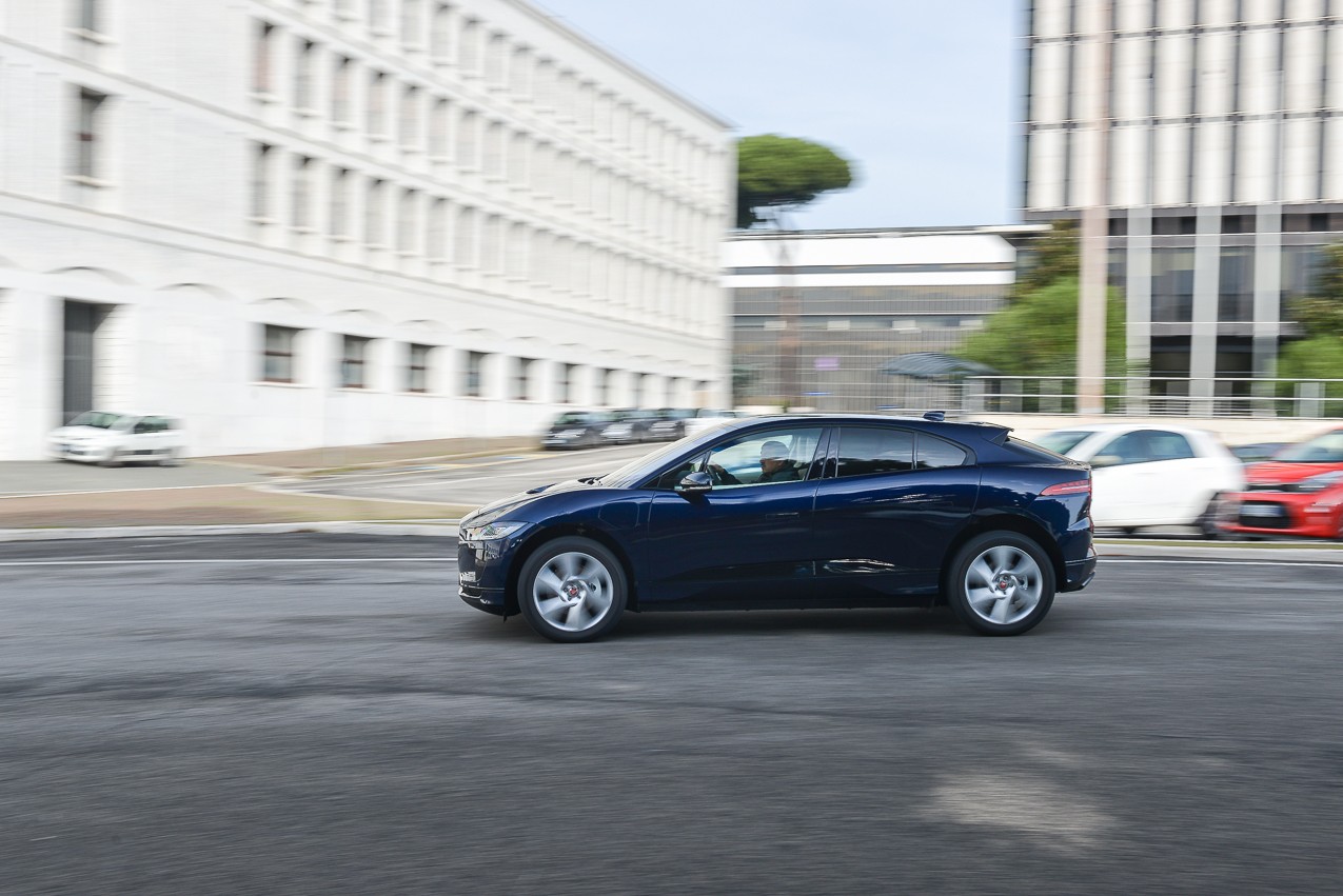 Jaguar I-Pace: la prova su strada