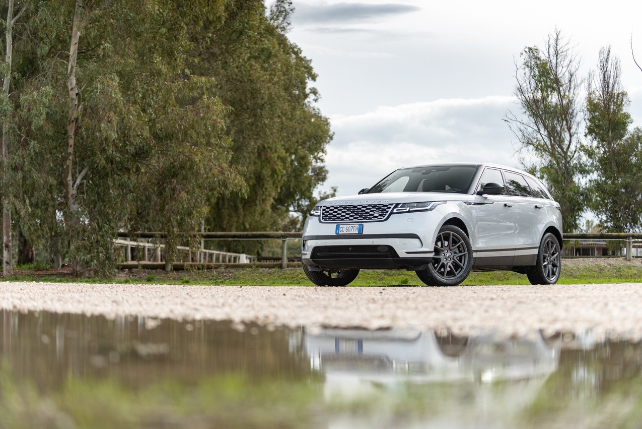 Range Rover Velar P400e: la prova su strada