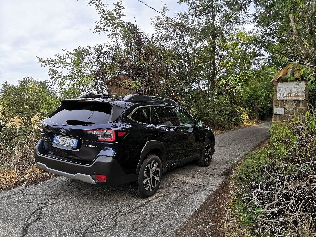 Subaru Outback MY 2021, la prova su strada