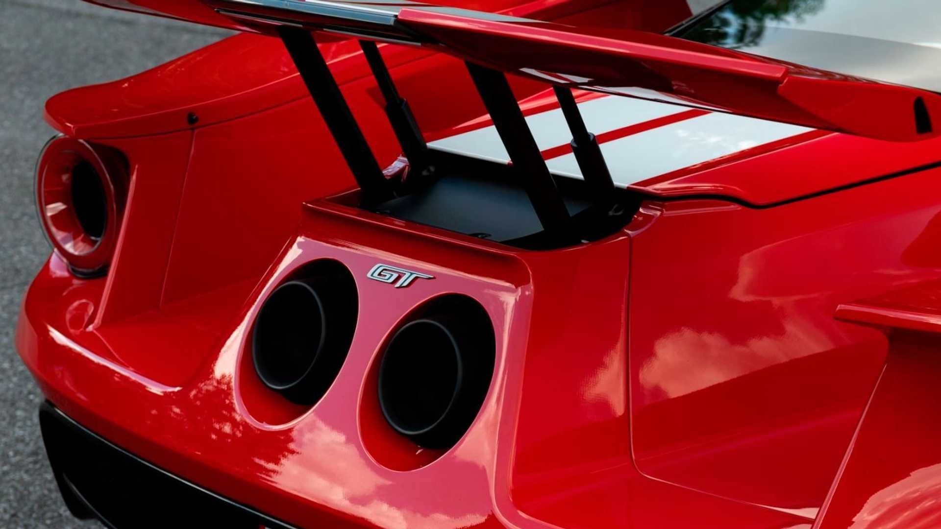 Ford GT '67 Heritage Edition: le immagini ufficiali