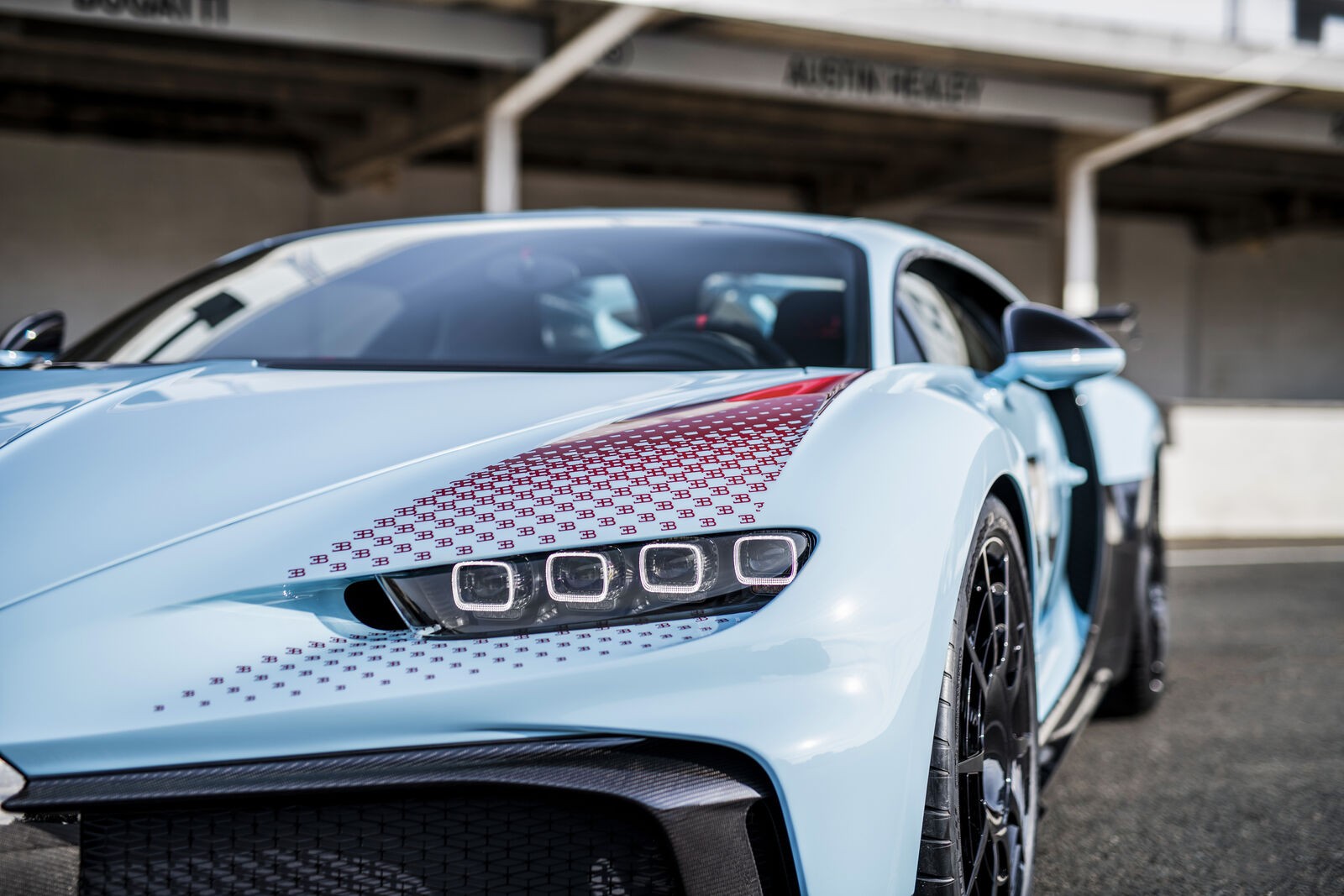 Bugatti Chiron Pur Sport 