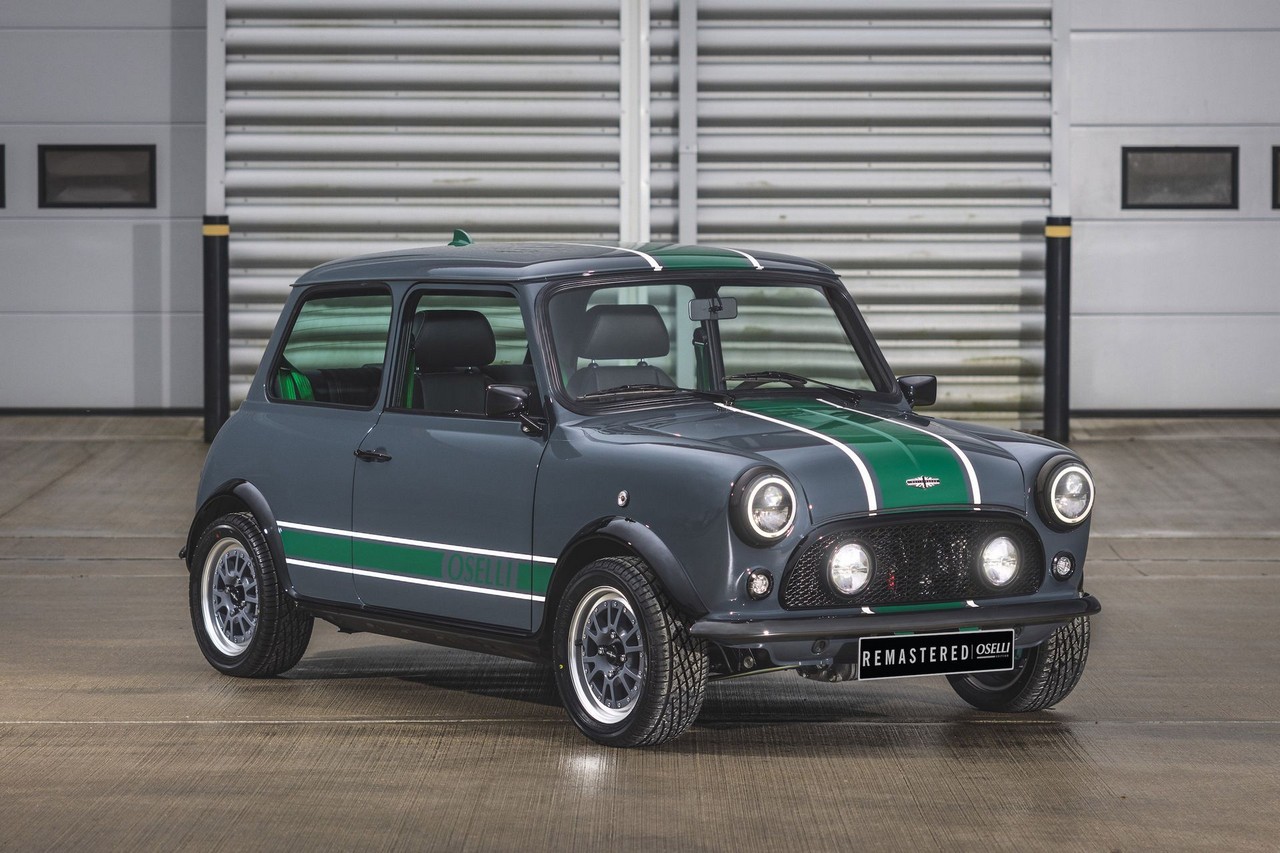 Mini Remastered Oselli Edition by David Brown Automotive, prodotto il primo esemplare