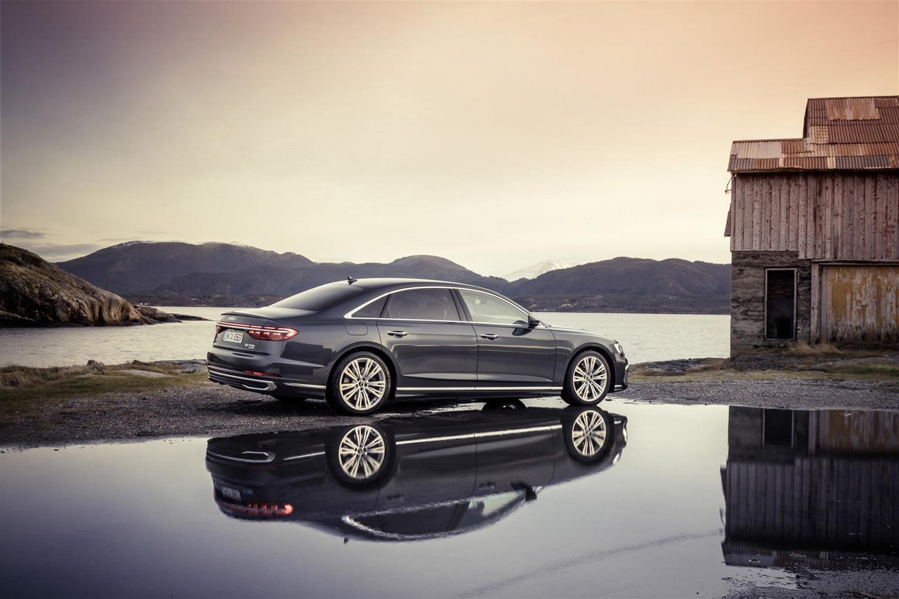 Audi A8 2022: nuove immagini ufficiali