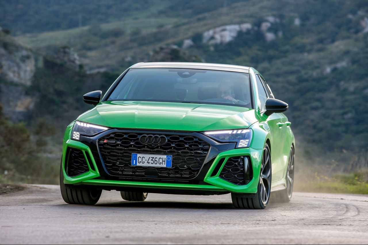 Audi RS3 Sportback test drive 2021