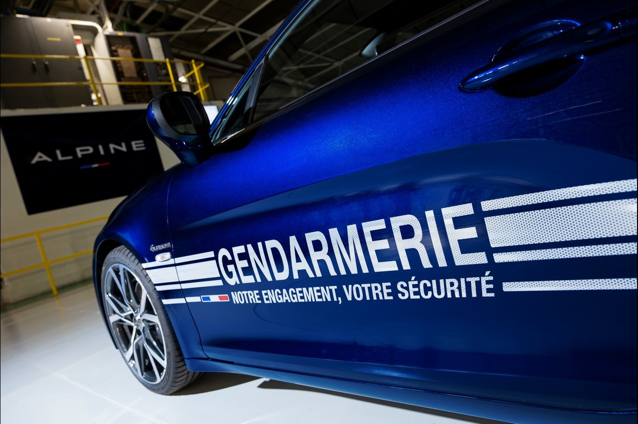 Alpine A110 Gendarmerie 2021: immagini ufficiali