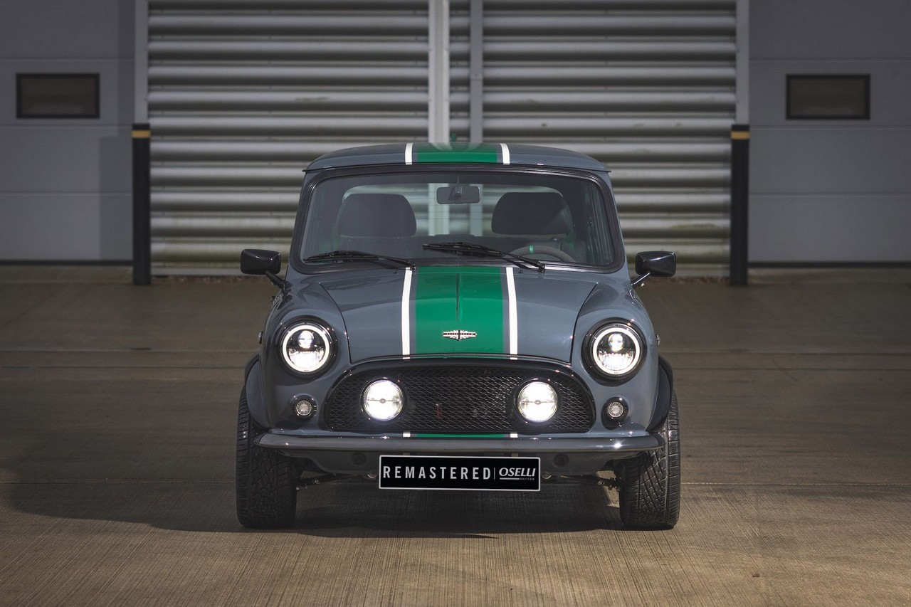 Mini Remastered Oselli Edition by David Brown Automotive, prodotto il primo esemplare