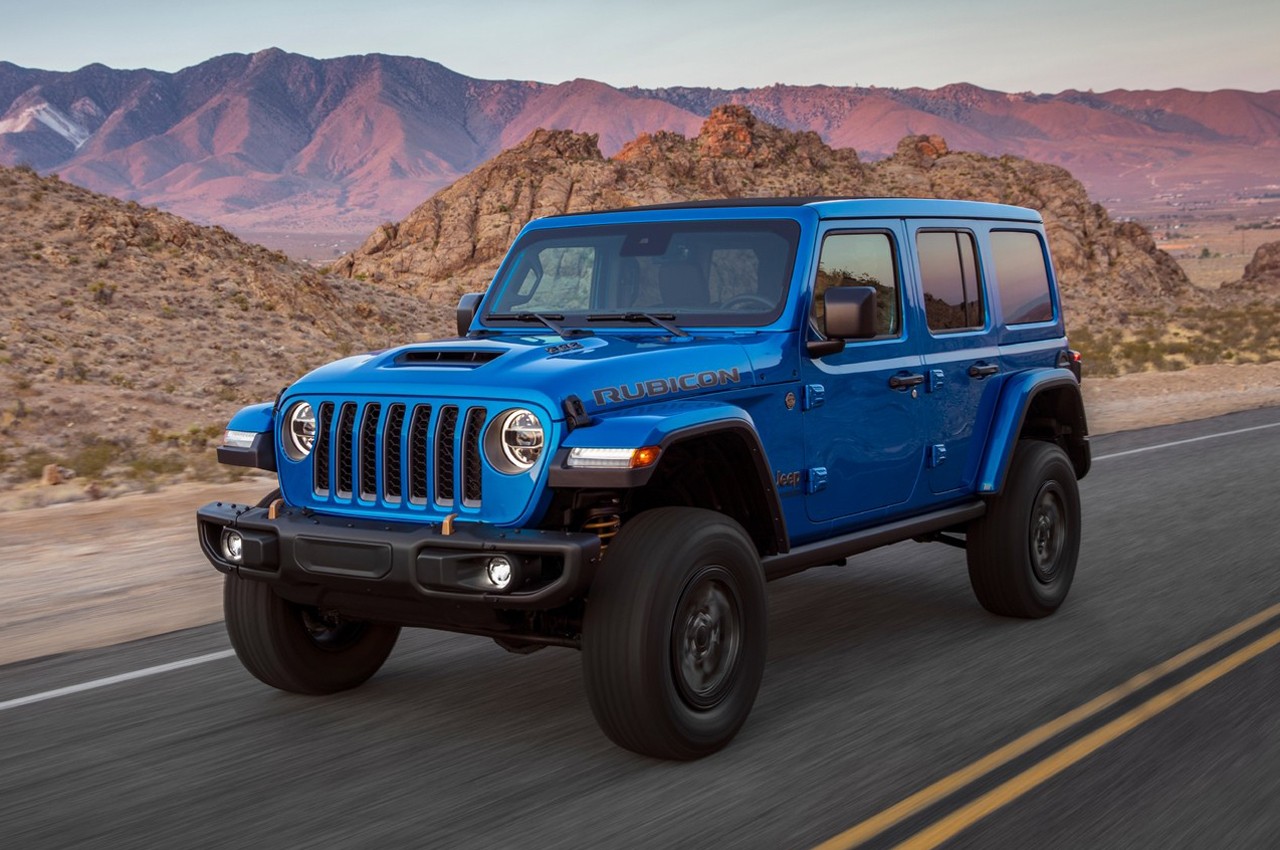 Jeep Gladiator e Wrangler 2022: immagini ufficiali