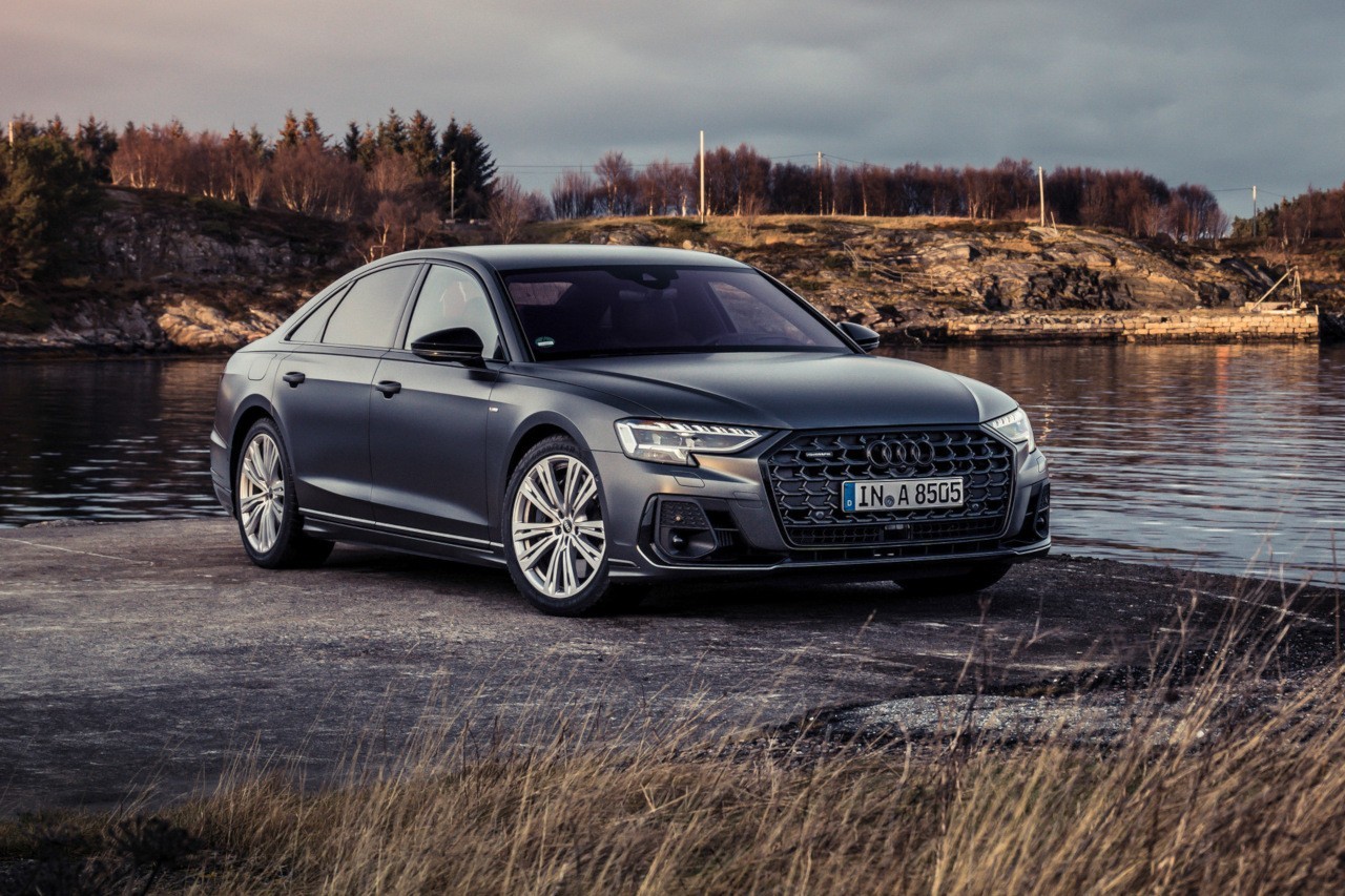 Audi A8 2022: nuove immagini ufficiali