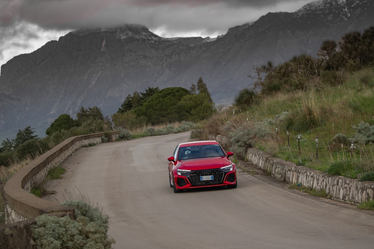 Audi RS3 Sportback test drive 2021