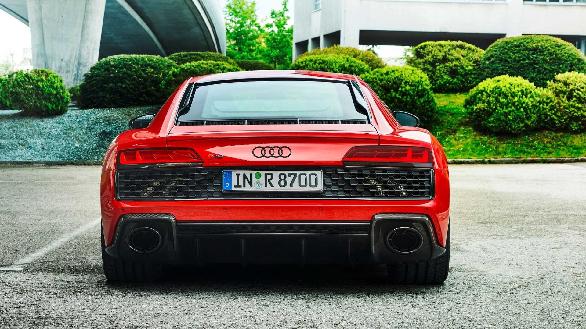 Audi R8 V10 performance RWD: le immagini ufficiali