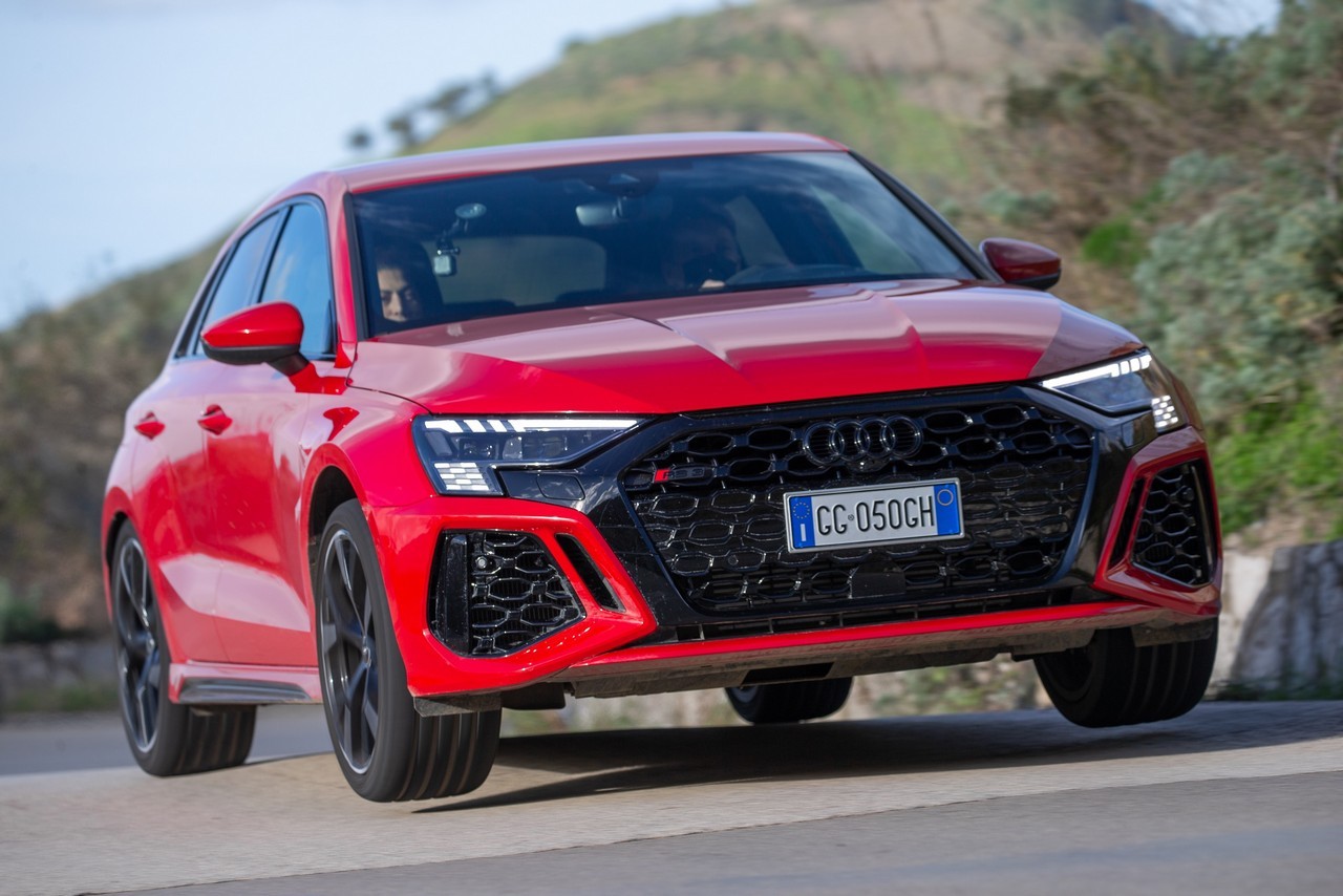 Audi RS3 Sportback test drive 2021