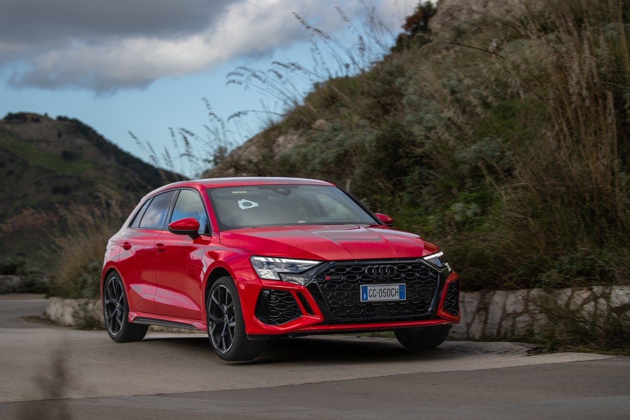 Audi RS3 Sportback test drive 2021