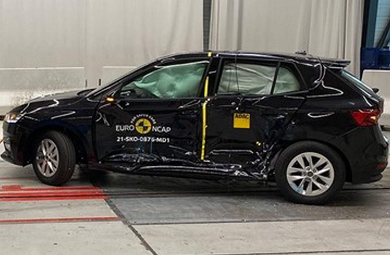 Skoda Fabia crash test EuroNcap 2021