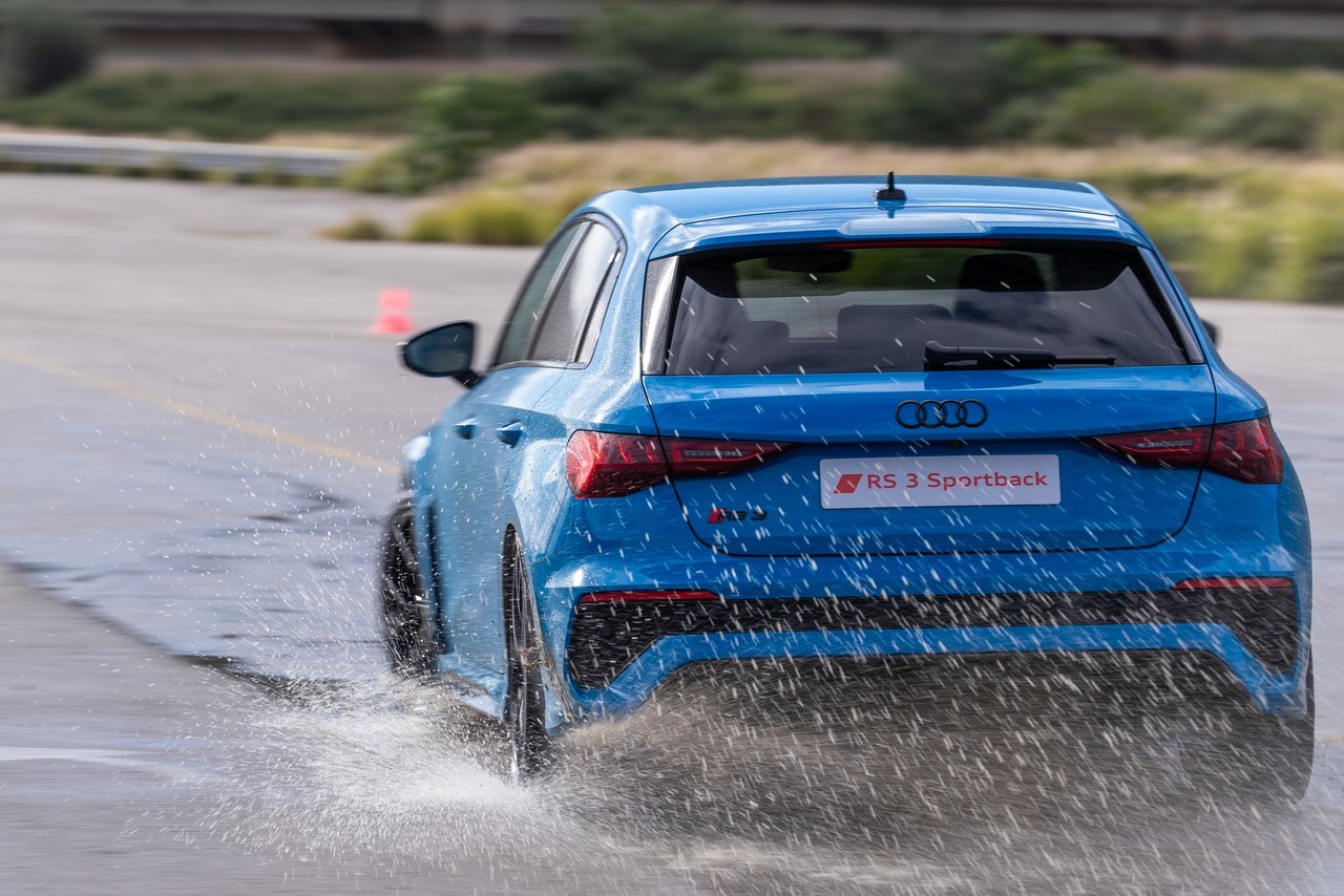 Audi RS3 Sportback test drive 2021