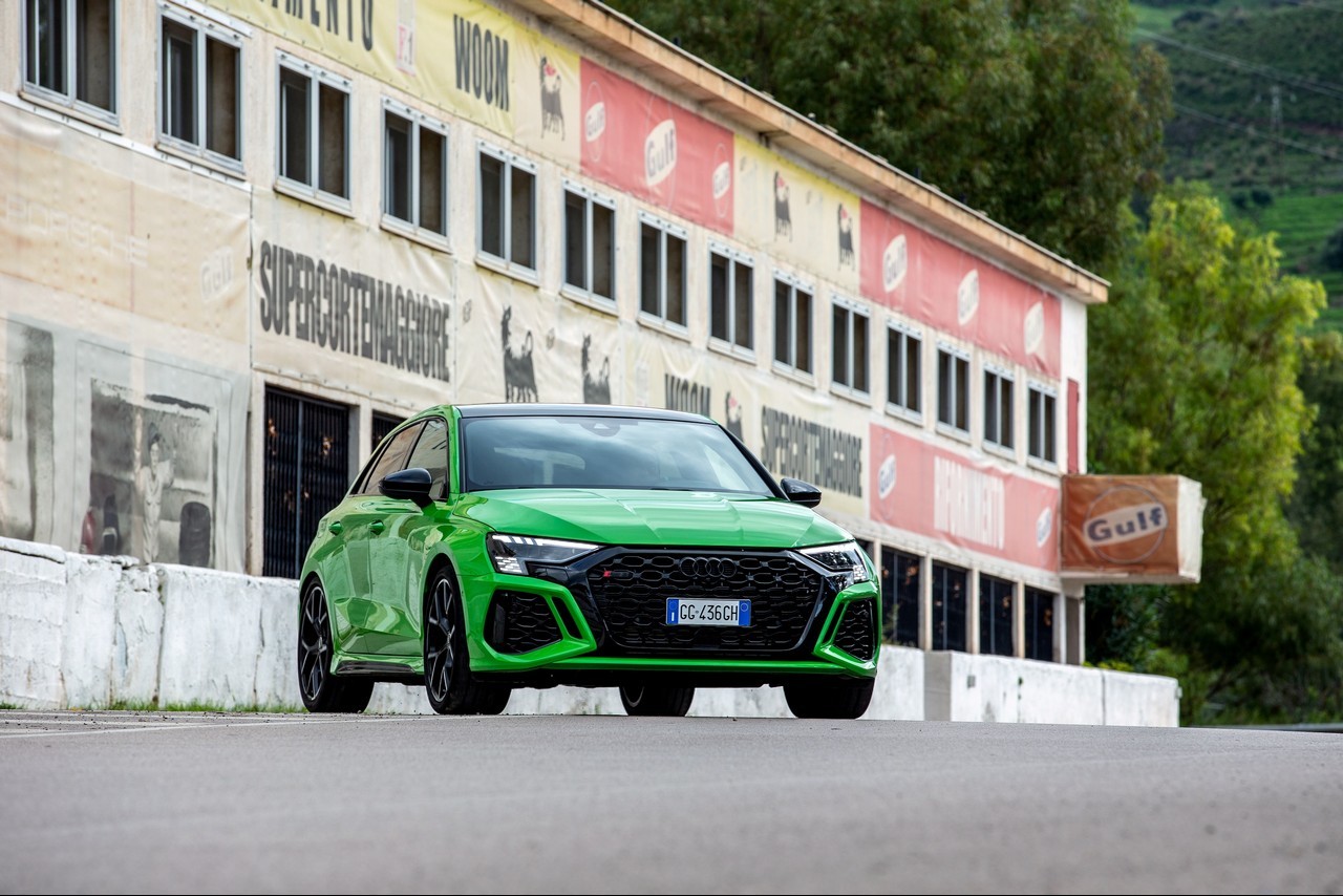 Audi RS3 Sportback test drive 2021