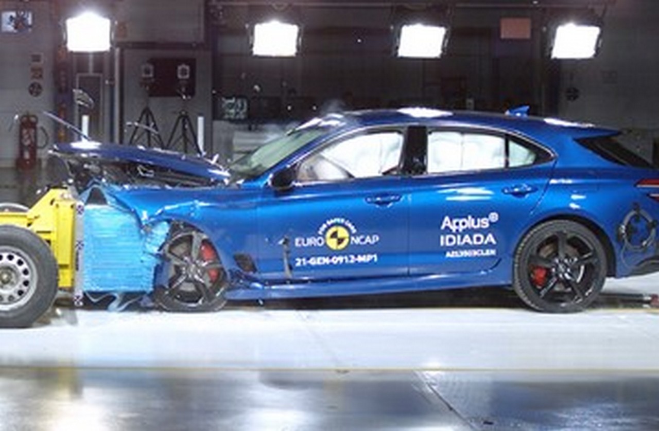 Genesis G70 crash test EuroNcap 2021