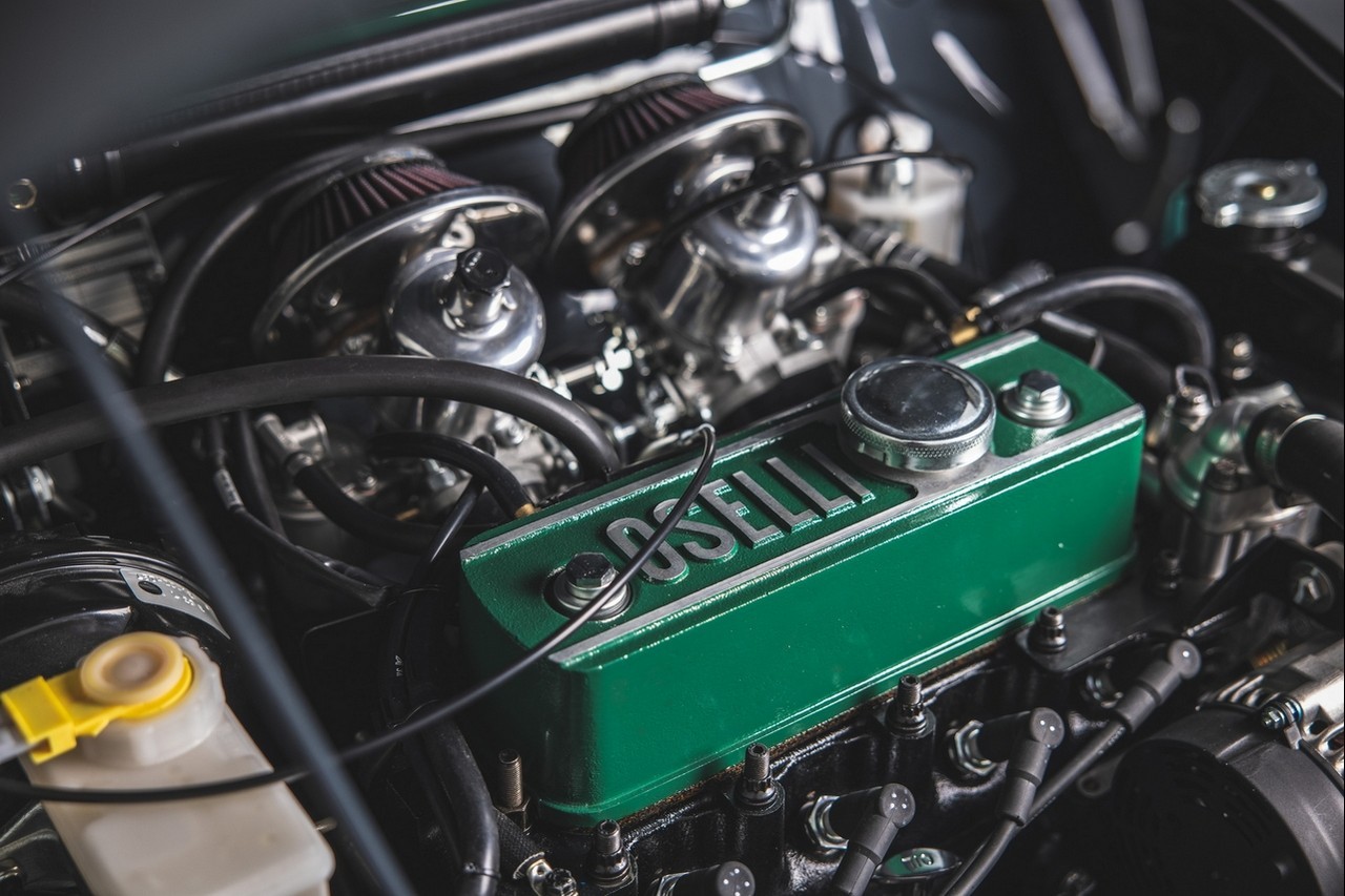 Mini Remastered Oselli Edition by David Brown Automotive, prodotto il primo esemplare