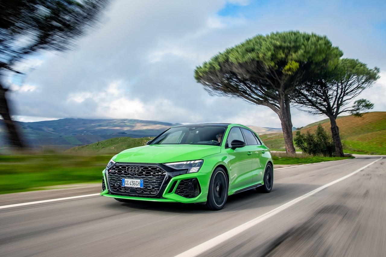 Audi RS3 Sportback test drive 2021