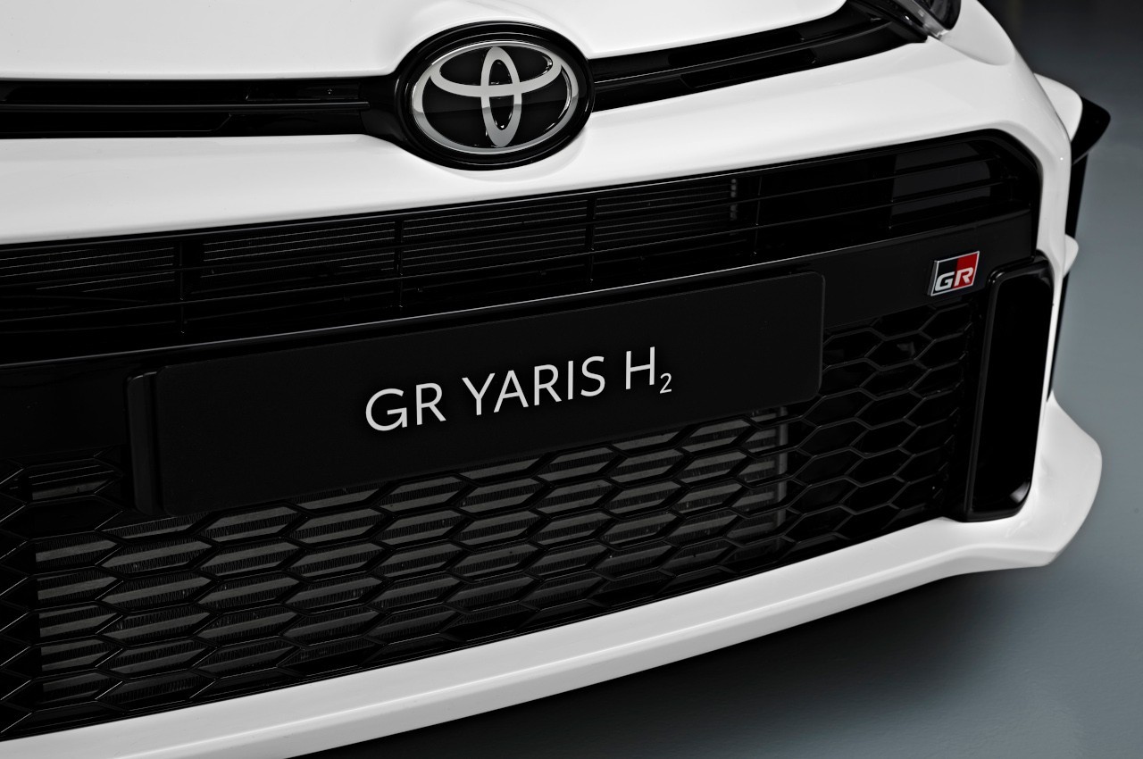 Toyota GR Yaris prototipo a idrogeno 2021: immagini ufficiali