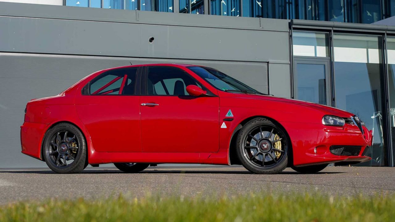 Alfa Romeo 156 GTAm: le immagini