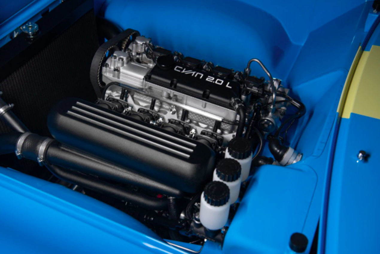 Volvo P1800: il restomod di Cyan Racing