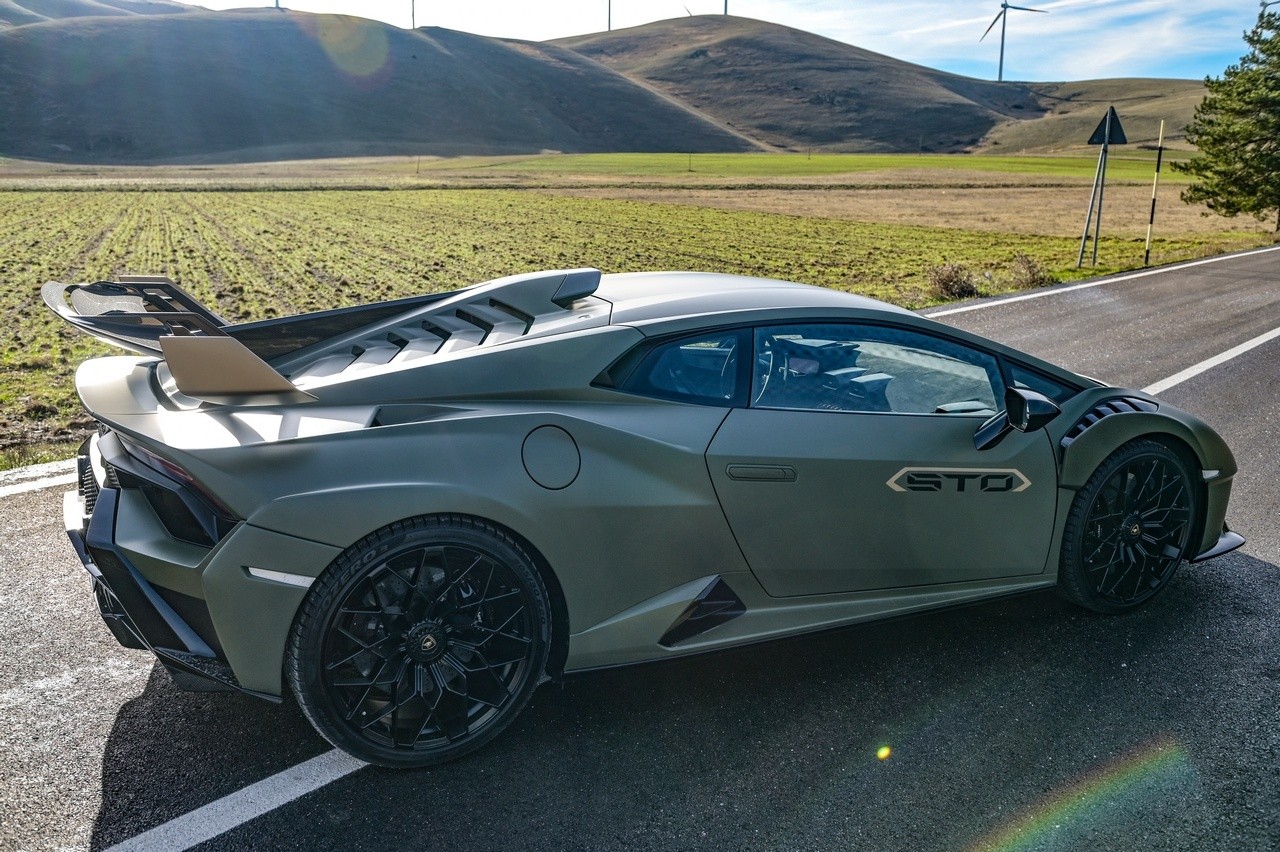 Lamborghini Huracàn STO: la prova su strada