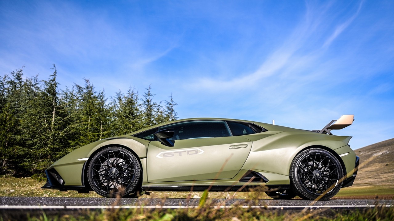 Lamborghini Huracàn STO: la prova su strada