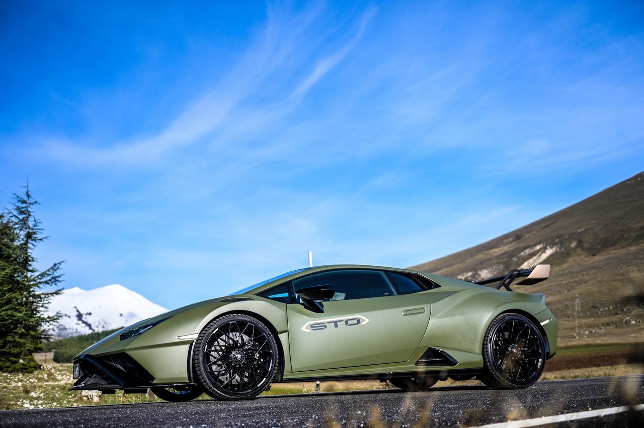 Lamborghini Huracàn STO: la prova su strada