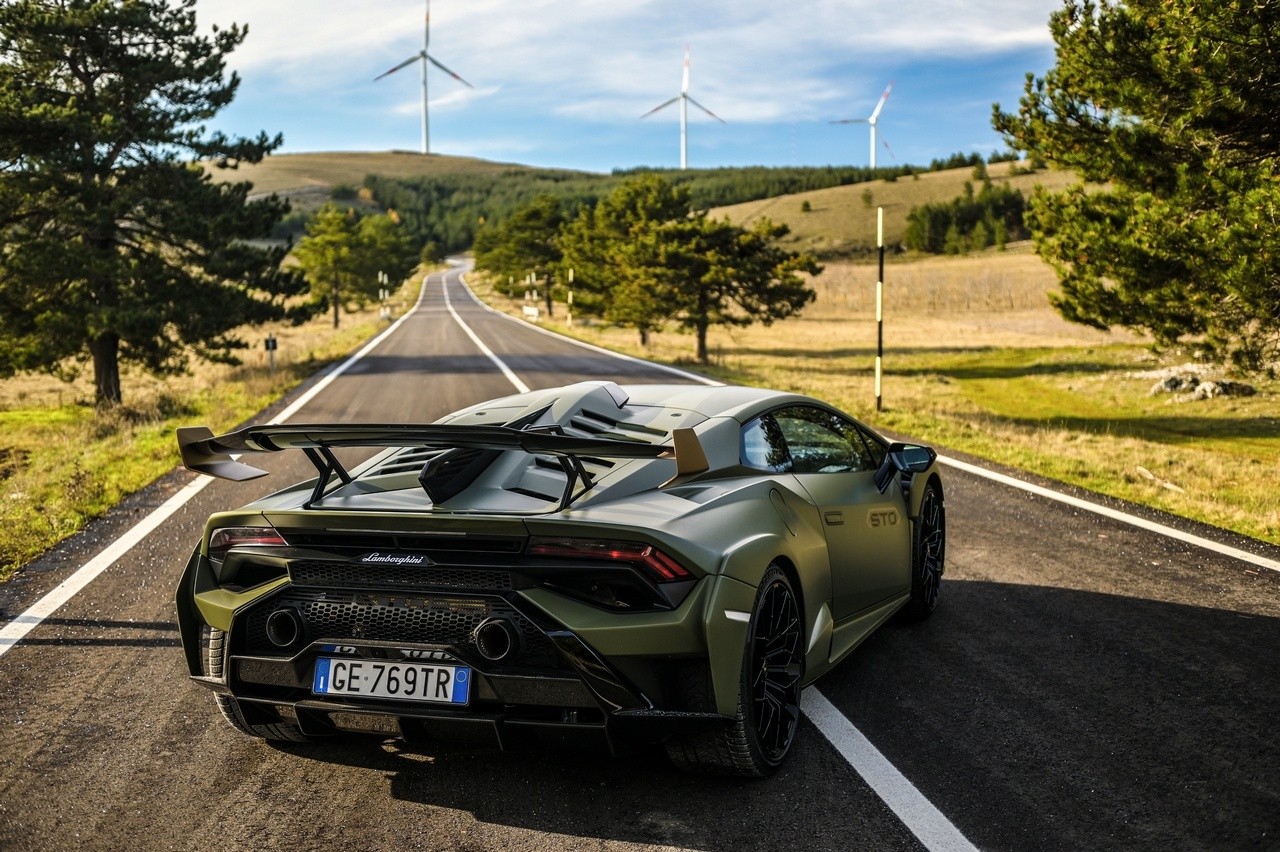 Lamborghini Huracàn STO: la prova su strada